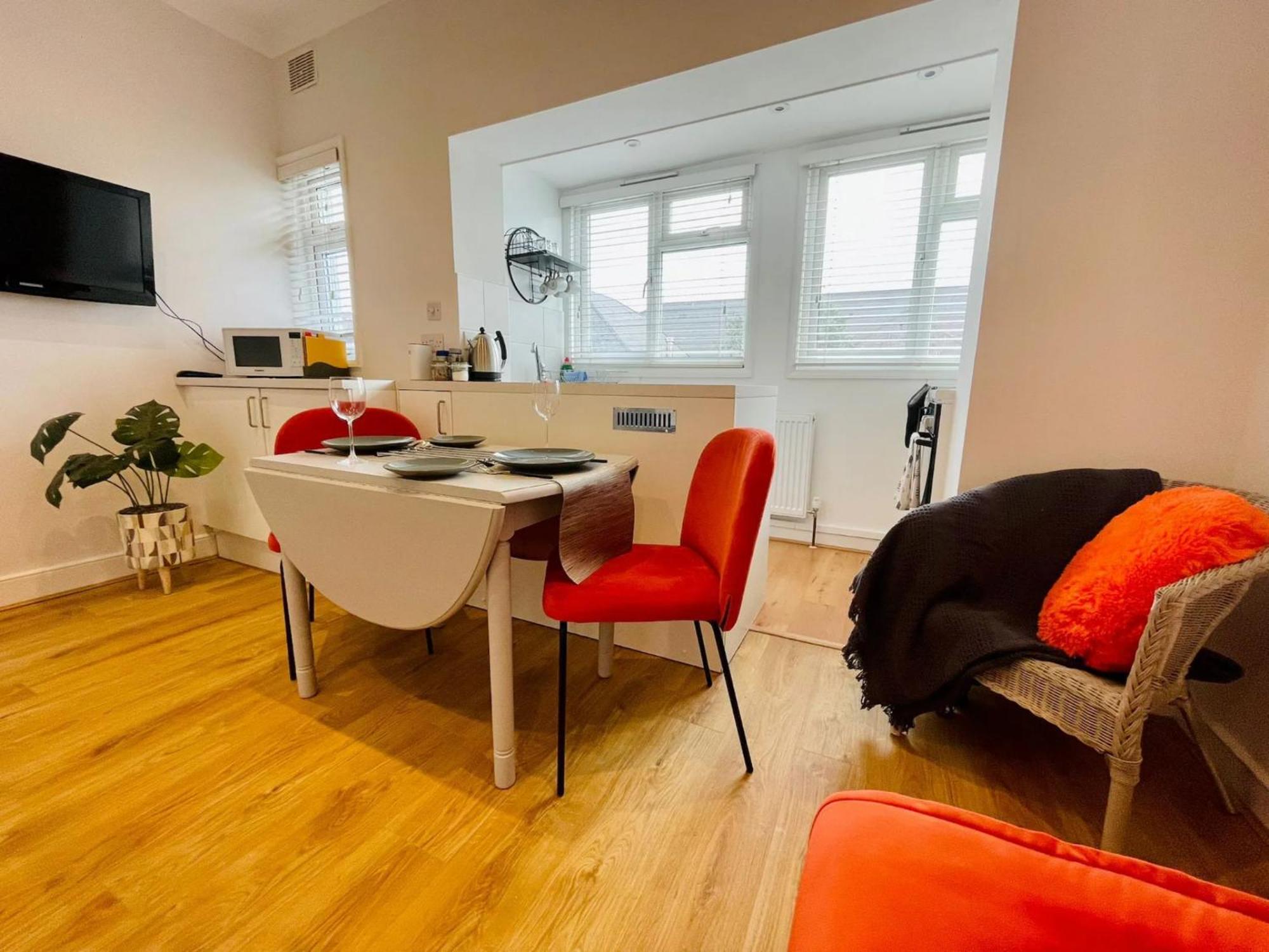 Flat In The Heart Of Leigh On Sea Less Than 2 Miles From The Beach Southend-on-Sea Eksteriør bilde